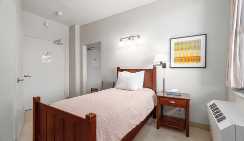 Queen & Single Beds with Half Washroom