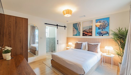 Comfort Single Room, Private Pool, Lake View