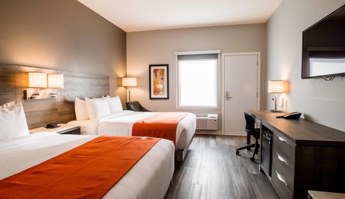 Standard Room, 2 Queen Beds, Non Smoking, Ground Floor