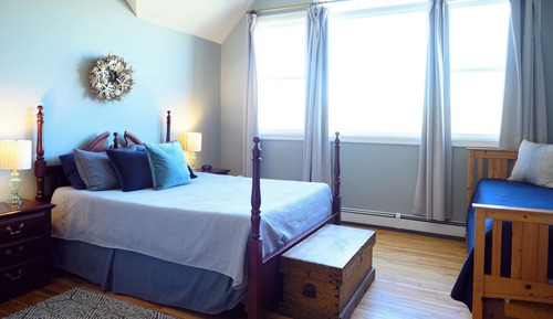 Room (Midship)