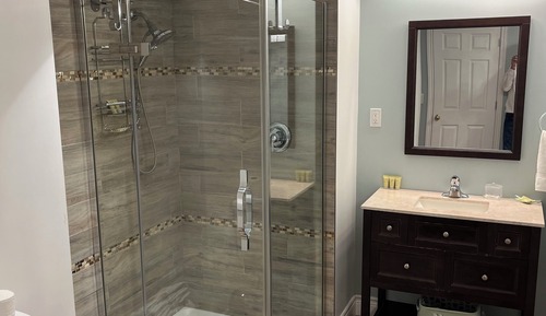 Wood Rose Suite, 2 Queen Beds, Fireplace, Kitchenette