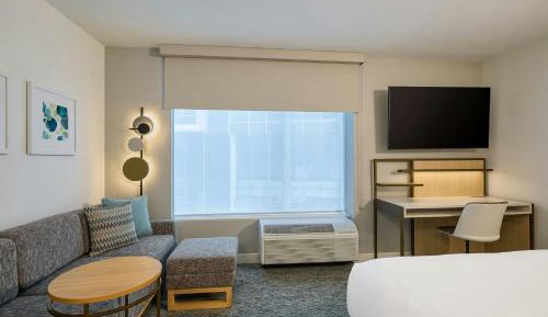 One-Bedroom Queen Suite with Sofa Bed