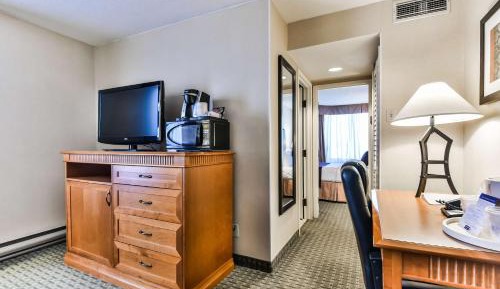 Junior Suite - Non-Smoking