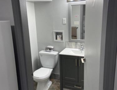 Standard Queen Room with Kitchenette