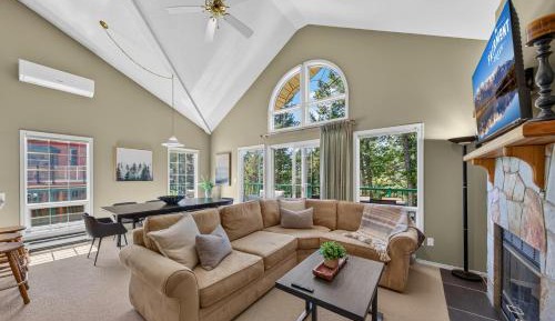 Three-Bedroom Vacation Home 