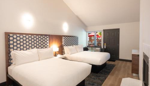 Classic Two Queen Room with Kitchenette - newly renovated