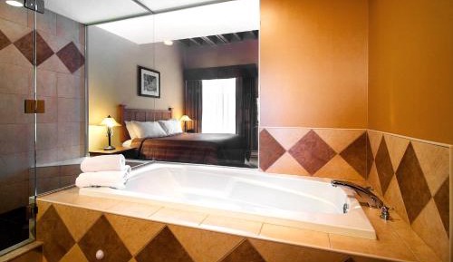 Signature King Room