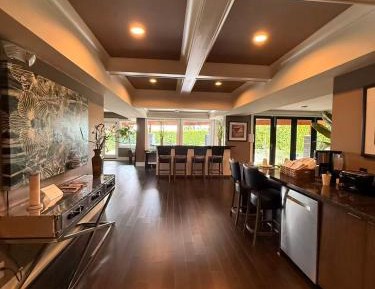 Suite with Garden View