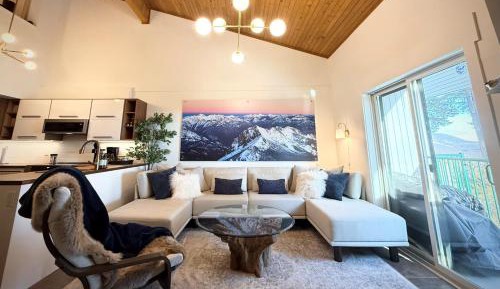 Two-Bedroom Townhouse
