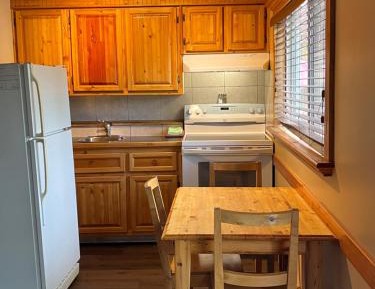 Two-Bedroom Cottage 8