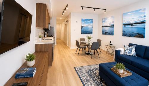 One-Bedroom Apartment