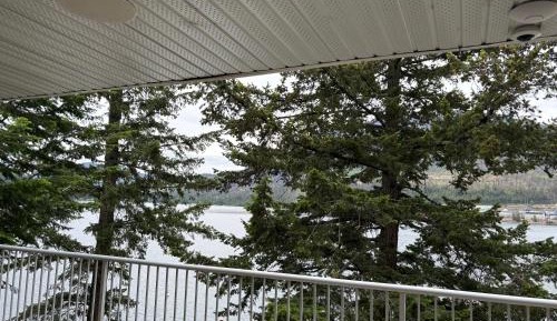 Four-Bedroom Deluxe Home - Oceanfront