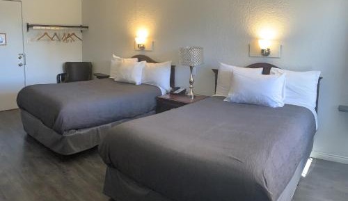 Standard Double Room with Two Double Beds