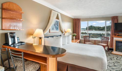 King Suite with Ocean View