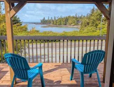 Oceanview Two Bedroom Cottage