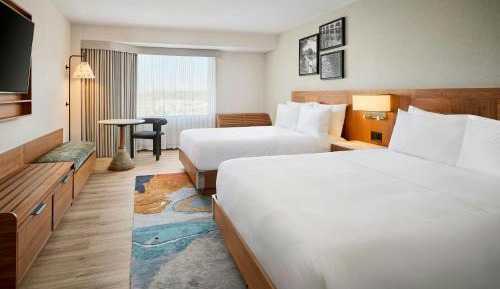 Queen Room with Two Queen Beds and Shower
