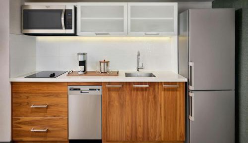 One-Bedroom Suite