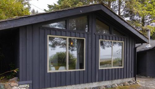 Two-Bedroom Beach Cottage