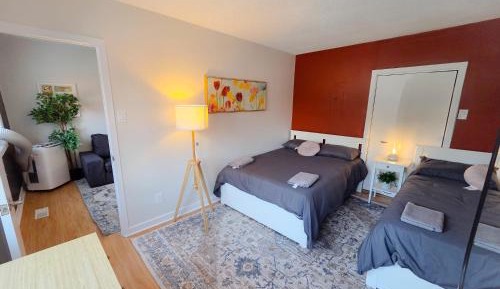 One-Bedroom Deluxe Apartment