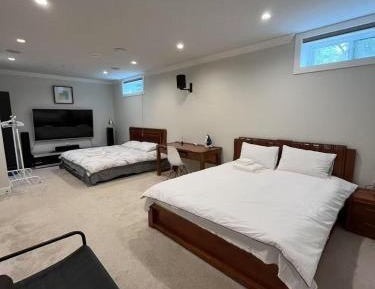 Twin Room with Shared Toilet