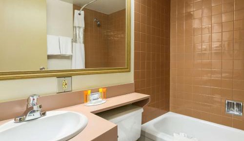 Double Room with Two Double Beds - Non-Smoking