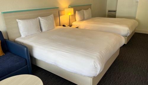 Deluxe 2 Queen beds and Sofa bed
