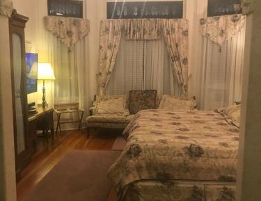 King Suite with Spa Bath