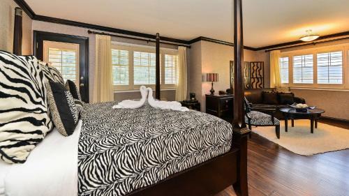 King Suite with Jetted Tub and Rain Shower - Balcony