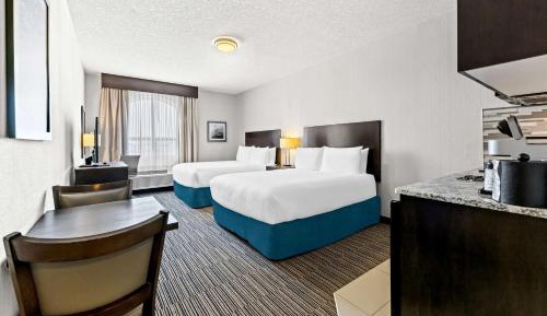 Queen Room with Two Queen Beds and Kitchenette - Non-Smoking