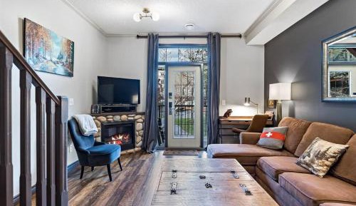 Two-Bedroom Townhouse