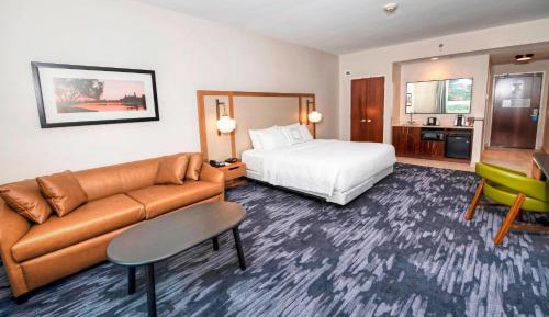 King Room with Sofa Bed