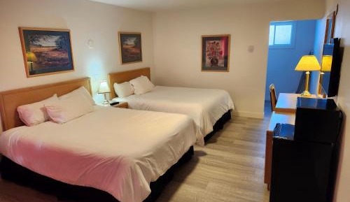 Queen Room with Two Queen Beds