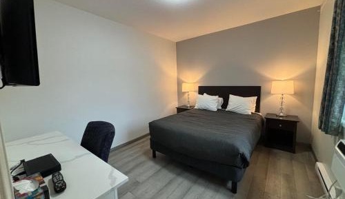 One-Bedroom Suite