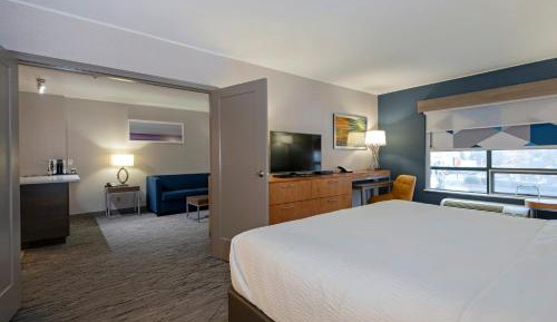 King Suite with Spa Bath