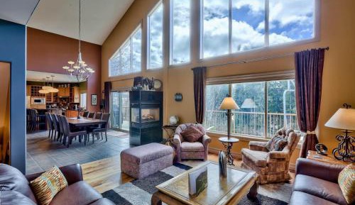 Four-Bedroom Vacation Home