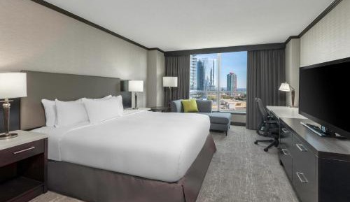 Deluxe King Room - High Floor