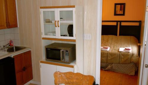 Cottage 4