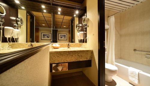 Spacious Queen Room