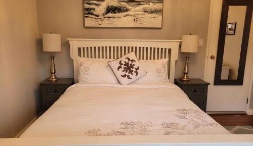 Queen Room with Garden View