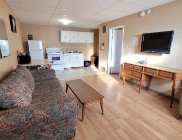 Kitchenette Suite