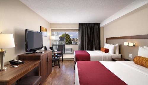 Standard Room, 2 Queen Beds (Newcastle) with Kitchen