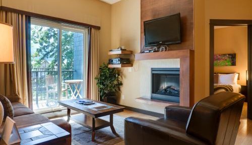 Two-Bedroom Suite