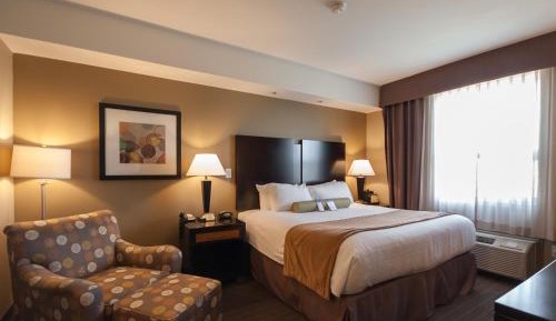 King Room with Kitchenette - Non-Smoking