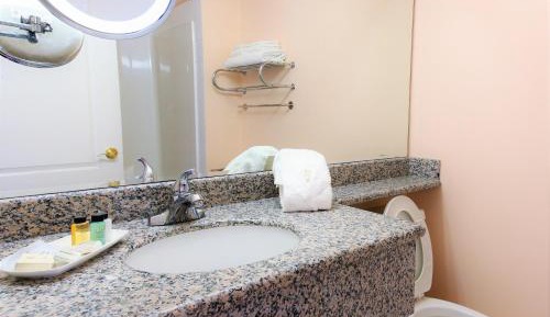 Premium Queen Room
