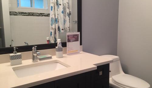 Single Room with Shared Shower and Toilet