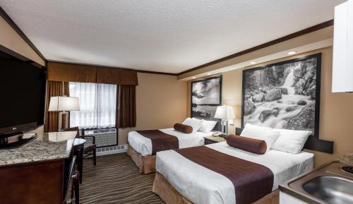 Deluxe Double Studio with Two Double Beds - Non-Smoking