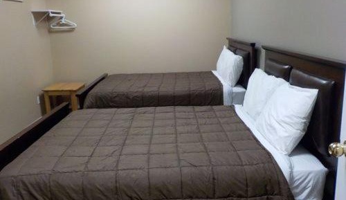 Standard Queen Room with Two Queen Beds