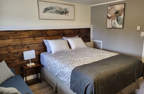 Saint David Hotel | Scoodic Motel