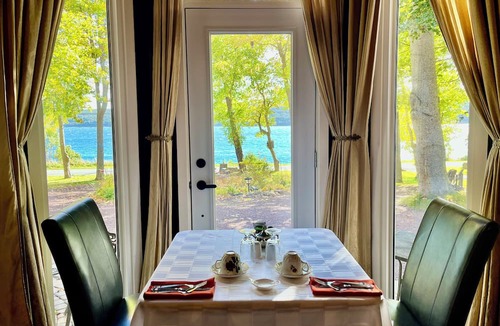 Harbour Grace Bed & Breakfast | Belle View Manor Inn