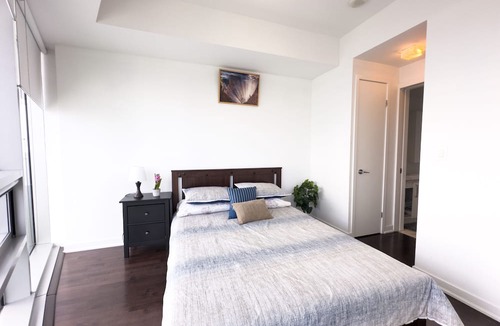 CityPlace Hotel | Luxury 2 Bedroom Lakeview